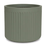 Blumentopf Turris Low Salbeigrün aus Fiberglas – freigestellt