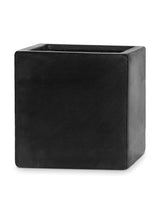 Übertopf Mini Block Schwarz aus Fiberstone – freigestellt