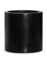 Übertopf Mini Max Schwarz in Zylinderform aus Fiberstone – freigestellt