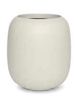 Blumentopf Sphere Seidenweiß aus Fiberglas – freigestellt