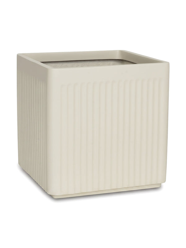 Quadratischer Pflanzkübel Block Seidenweiß aus Fiberglas
