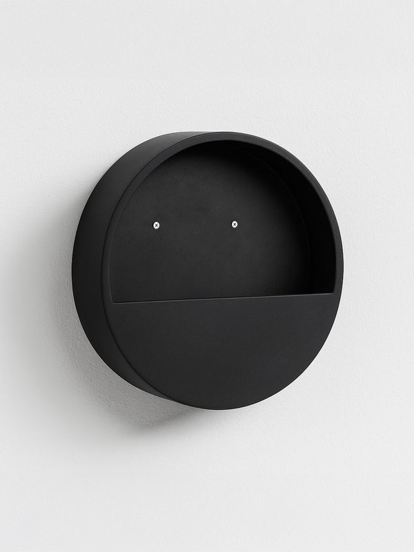 Hanging Wally Schwarz